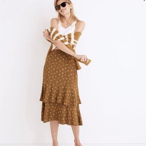 Madewell Ruffle Tiered Midi Skirt in Daisy